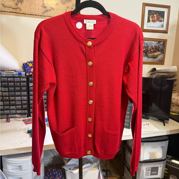 Vintage NWOT Talbots Red 100% Merino Wool Women's Cardigan - Picture 3 of 7